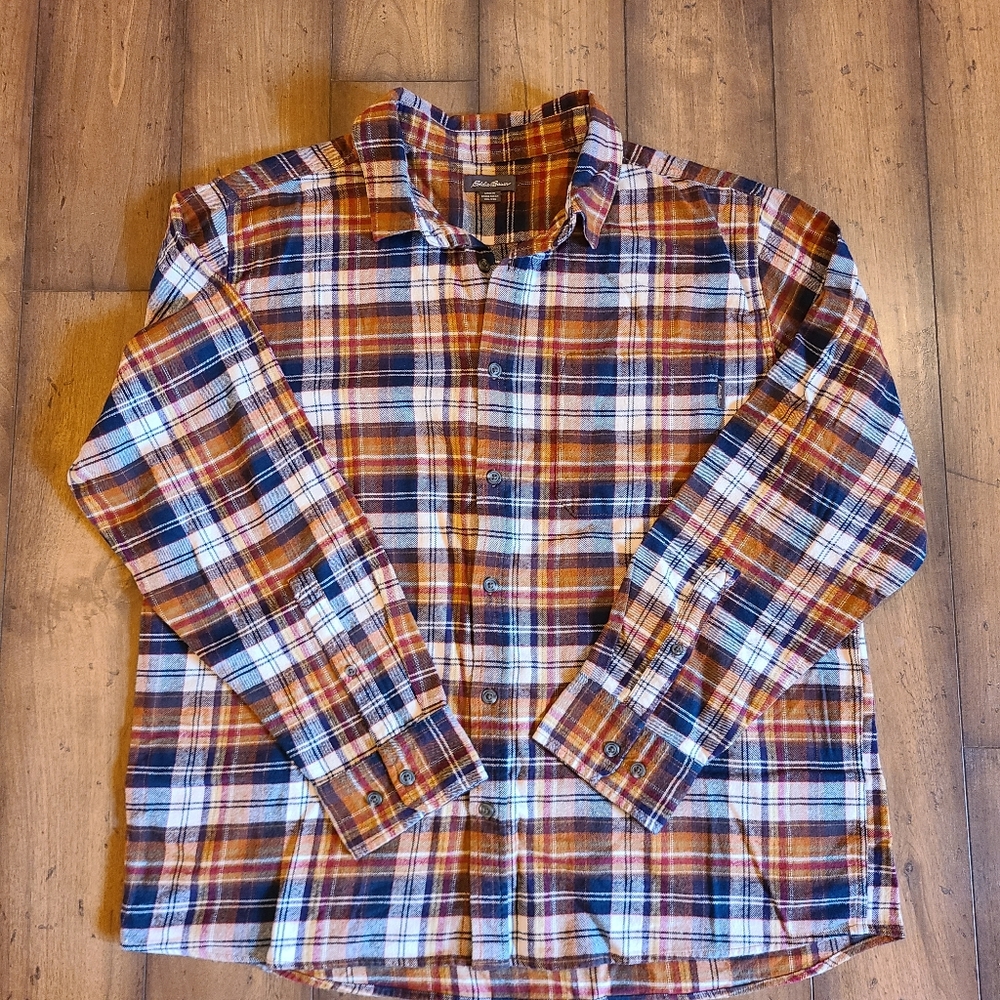 Eddie Bauer Plaid Flannel XXL bottom down